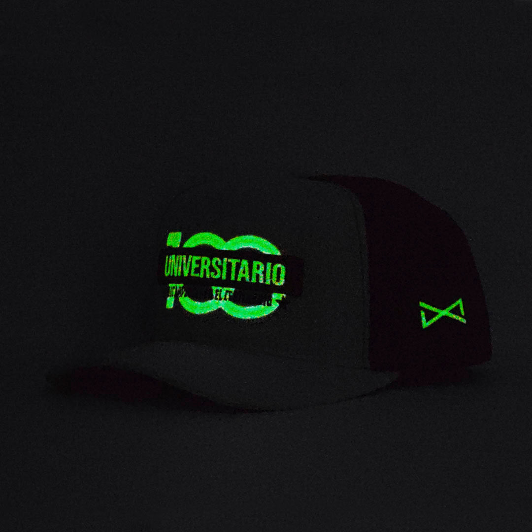 Gorra Centenario (U) - Negra BRILLA EN LA OSCURIDAD