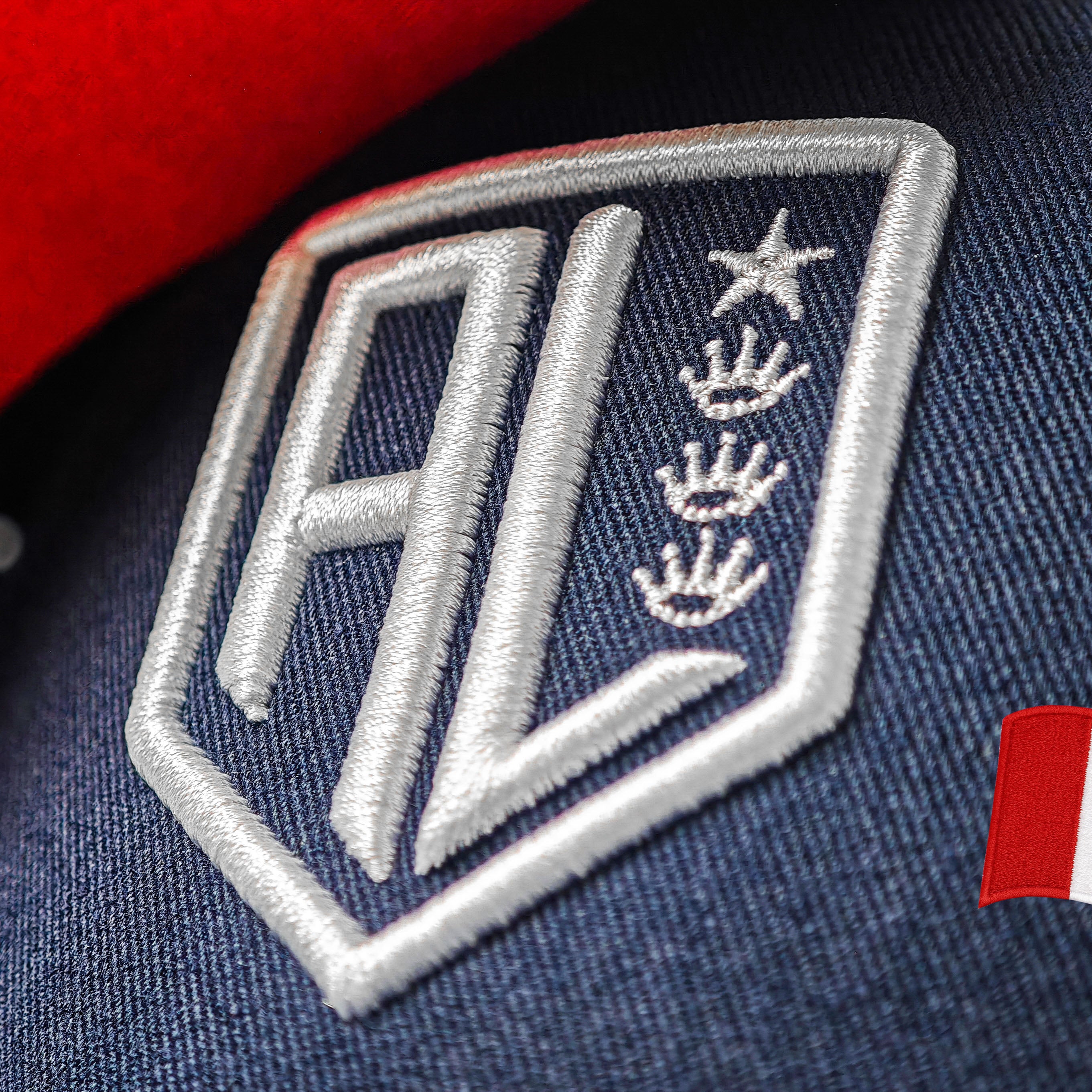 Gorra Escudo AL Azul con bandera - 2025